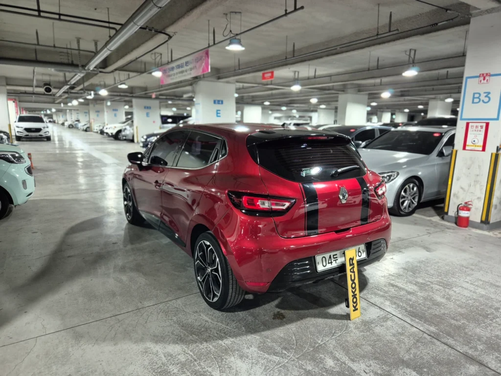 Renault-KoreaSamsung Clio Intens