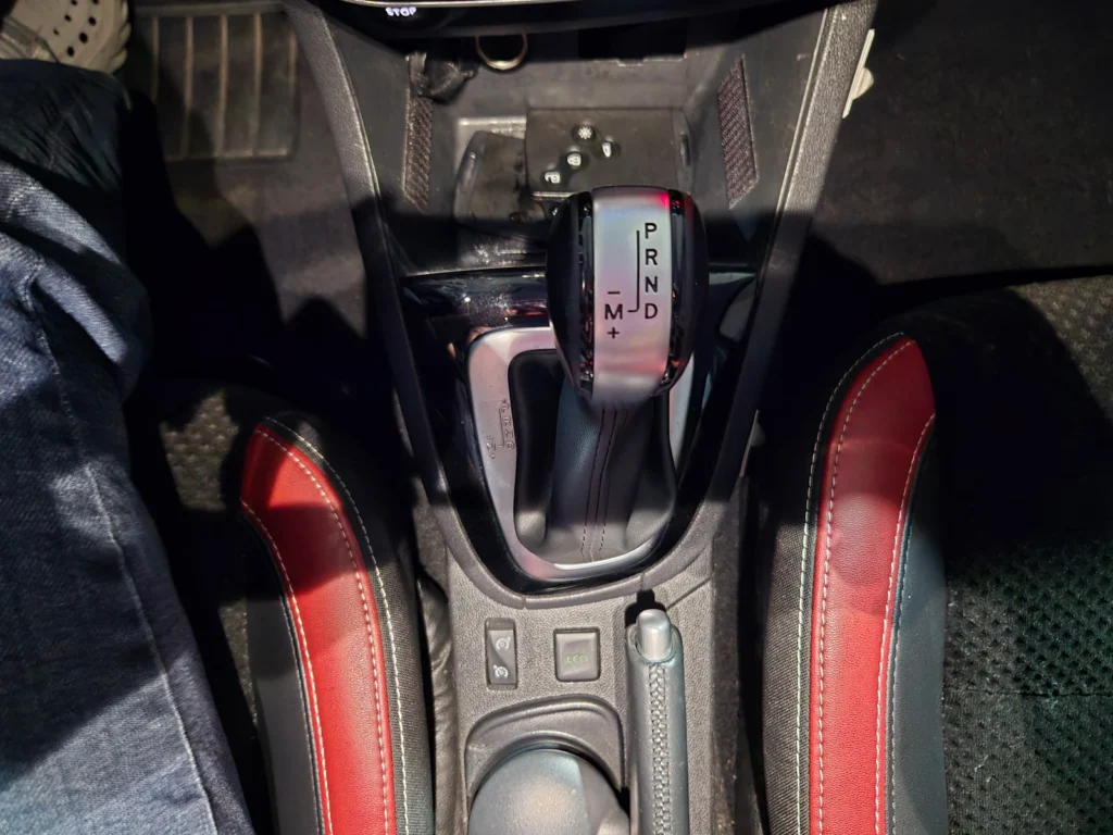 Renault-KoreaSamsung Clio Intens