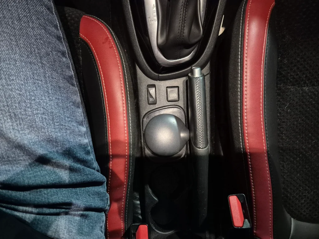 Renault-KoreaSamsung Clio Intens