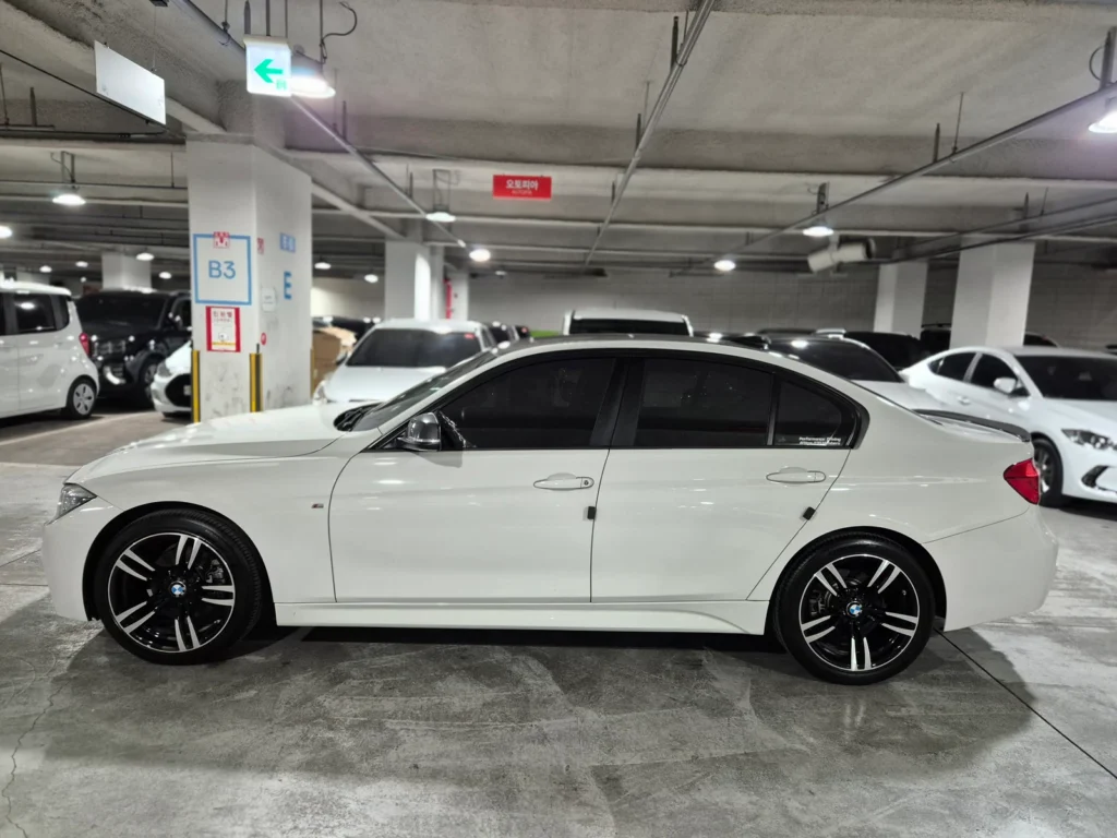 BMW 3 Series (F30) 320d