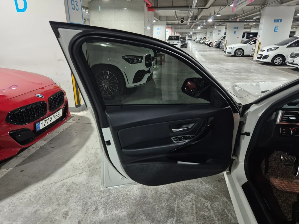 BMW 3 Series (F30) 320d