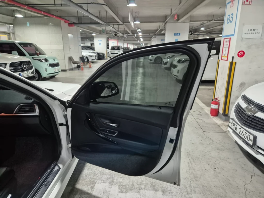 BMW 3 Series (F30) 320d