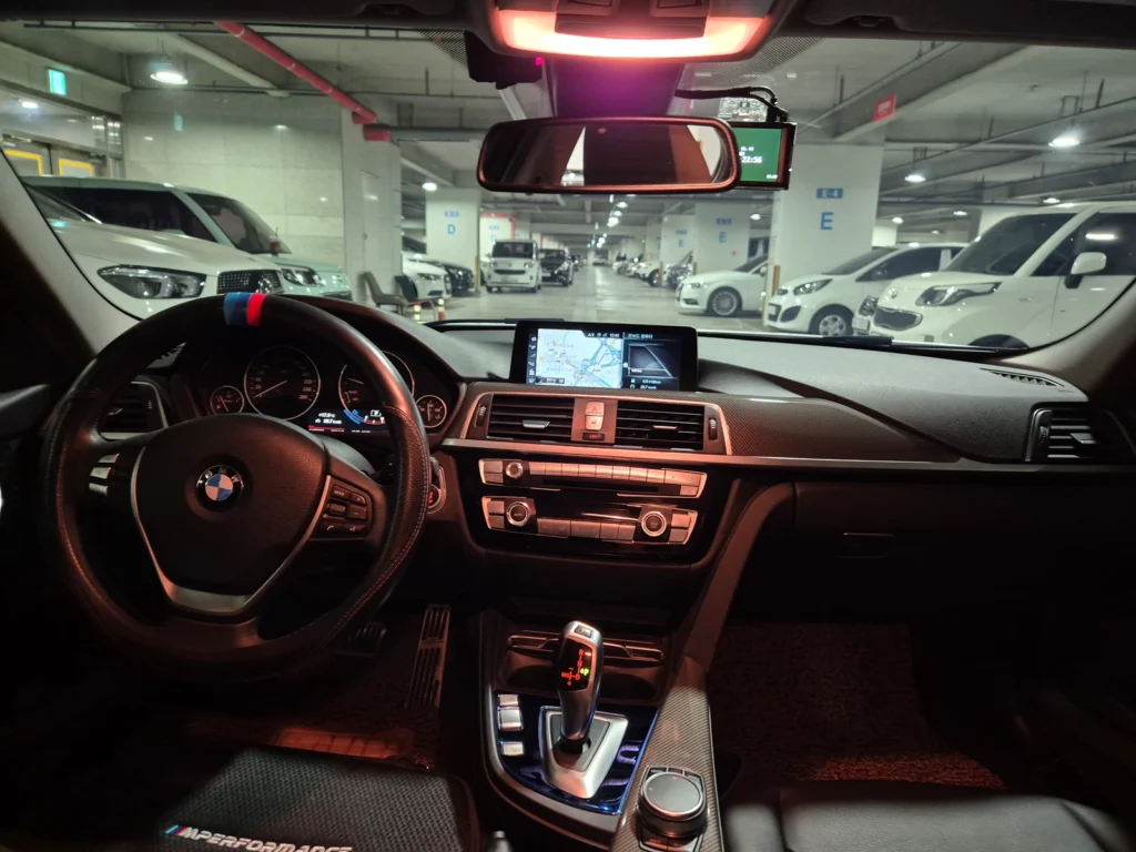 BMW 3 Series (F30) 320d