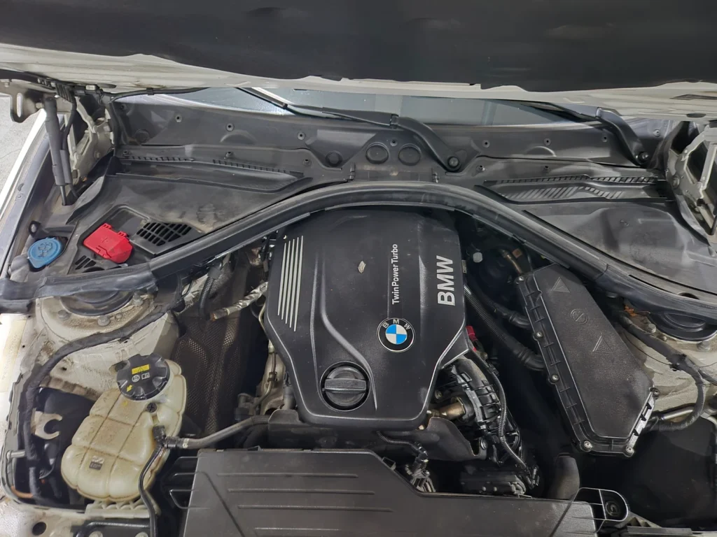 BMW 3 Series (F30) 320d