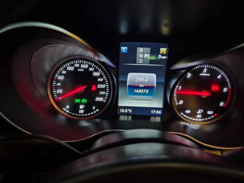 Benz C-Class W205 C250 d 4MATIC