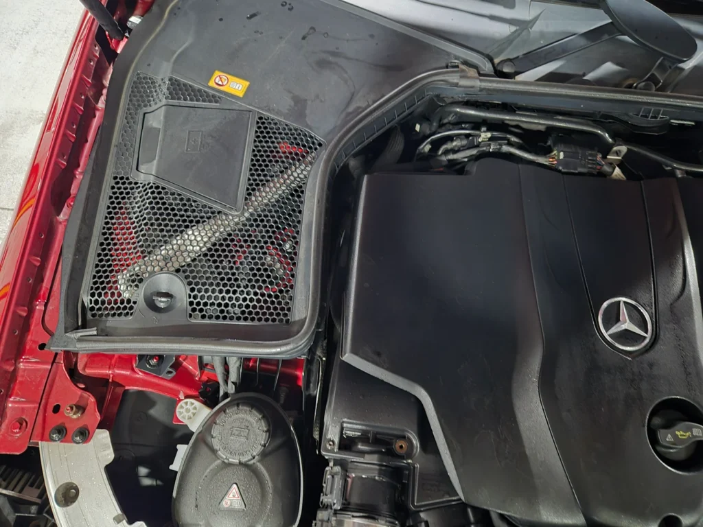 Benz C-Class W205 C250 d 4MATIC