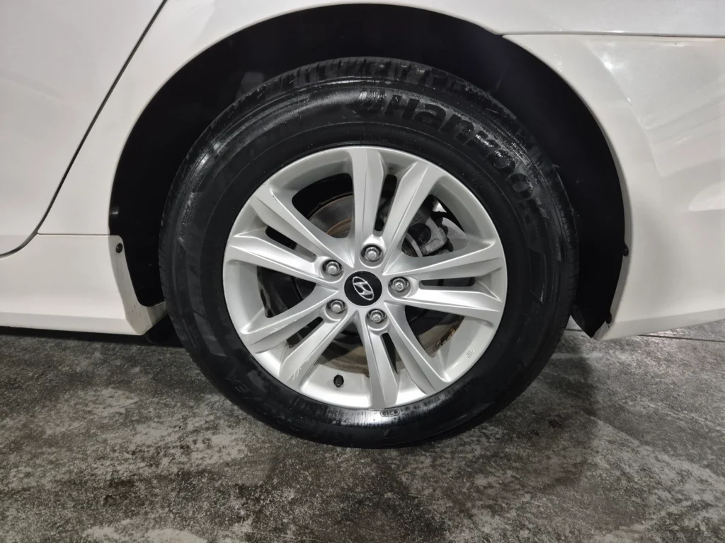 Hyundai YF Sonata Y20 Prime