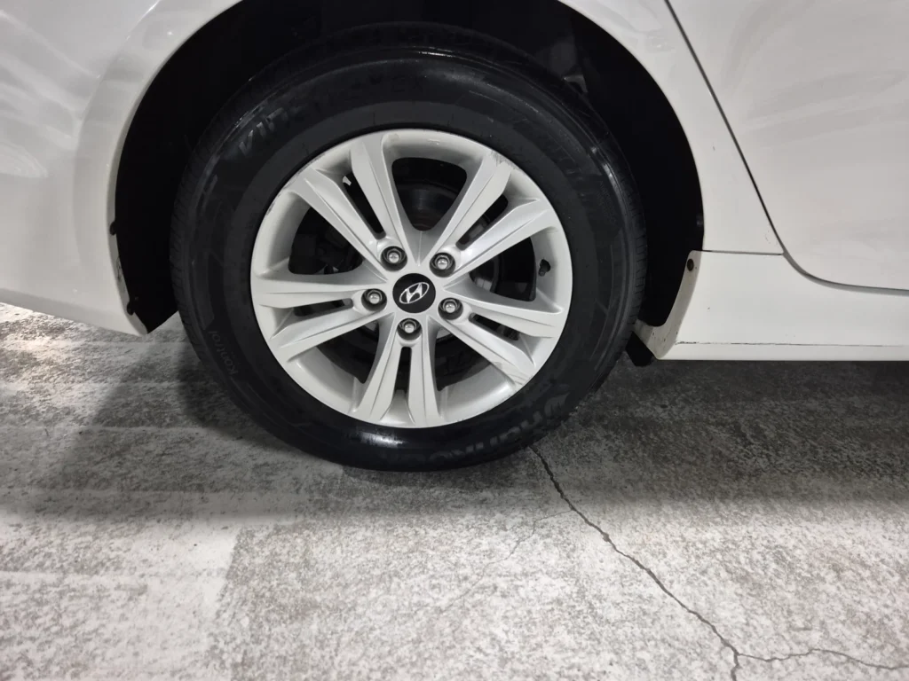 Hyundai YF Sonata Y20 Prime