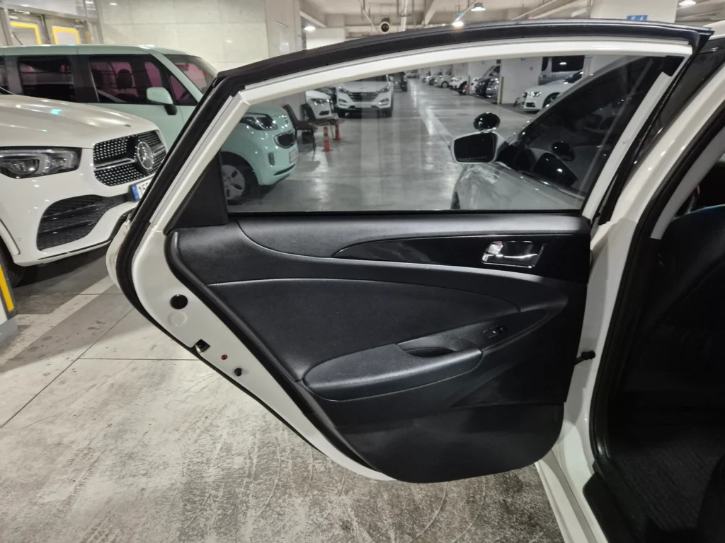 Hyundai YF Sonata Y20 Prime