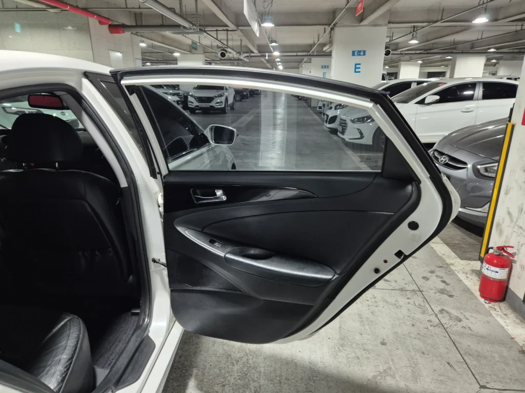 Hyundai YF Sonata Y20 Prime