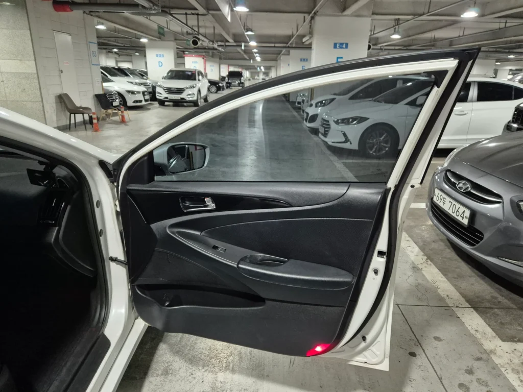 Hyundai YF Sonata Y20 Prime