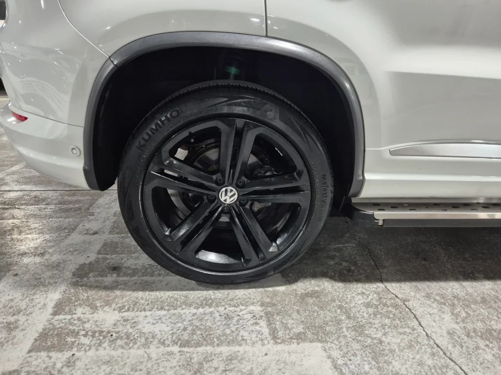 Volkswagen New Tiguan 2.0 TDI R-Line