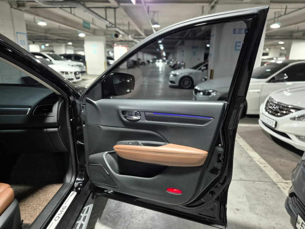 Renault-KoreaSamsung The New QM6 2.0 LPe RE Signature 2WD