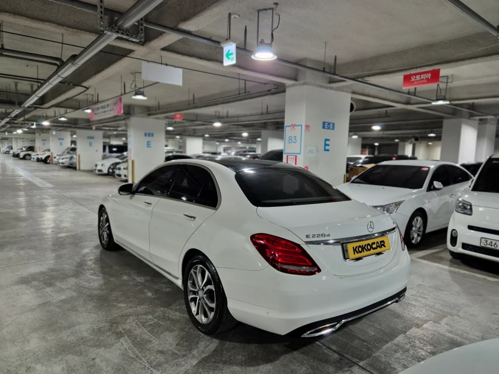 Benz C-Class W205 C220 d Avantgarde