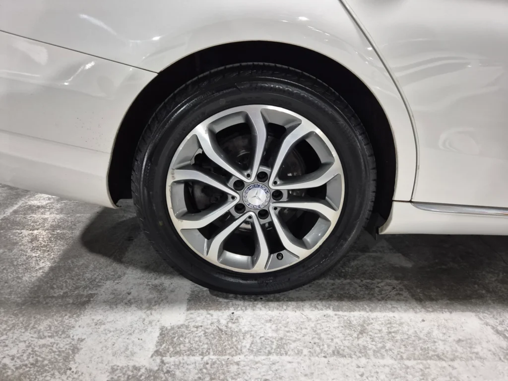 Benz C-Class W205 C220 d Avantgarde