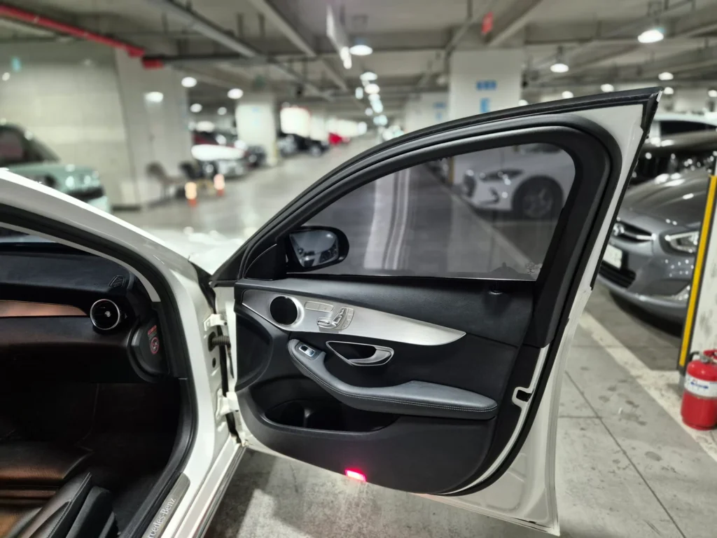 Benz C-Class W205 C220 d Avantgarde