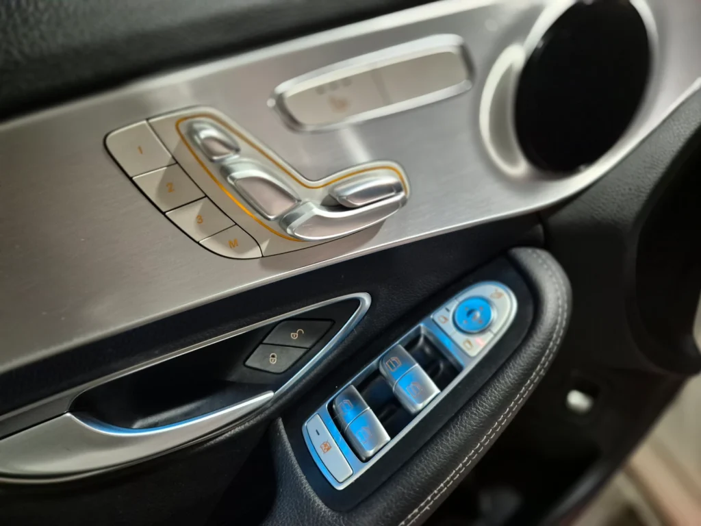 Benz C-Class W205 C220 d Avantgarde