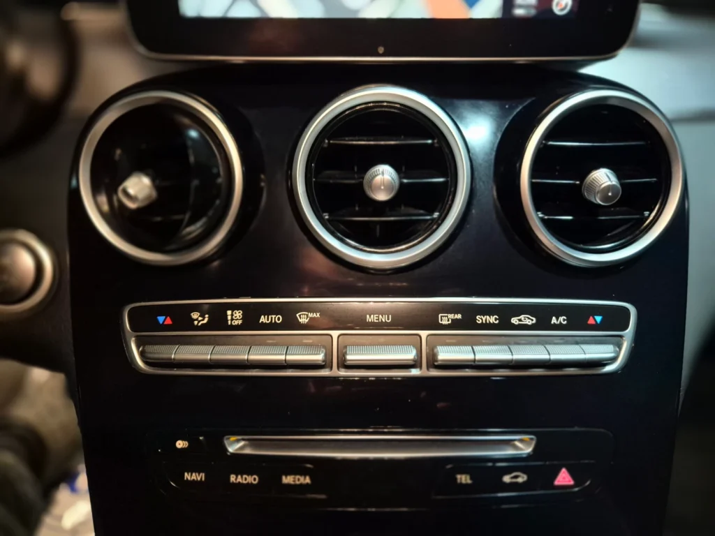 Benz C-Class W205 C220 d Avantgarde