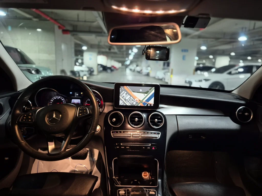 Benz C-Class W205 C220 d Avantgarde