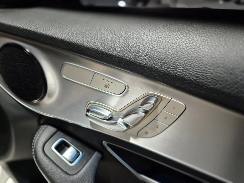 Benz C-Class W205 C220 d Avantgarde