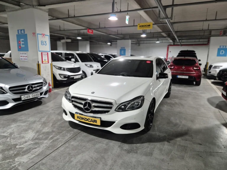 Benz E-Class W212 E220 BlueTEC Avantgarde Sport