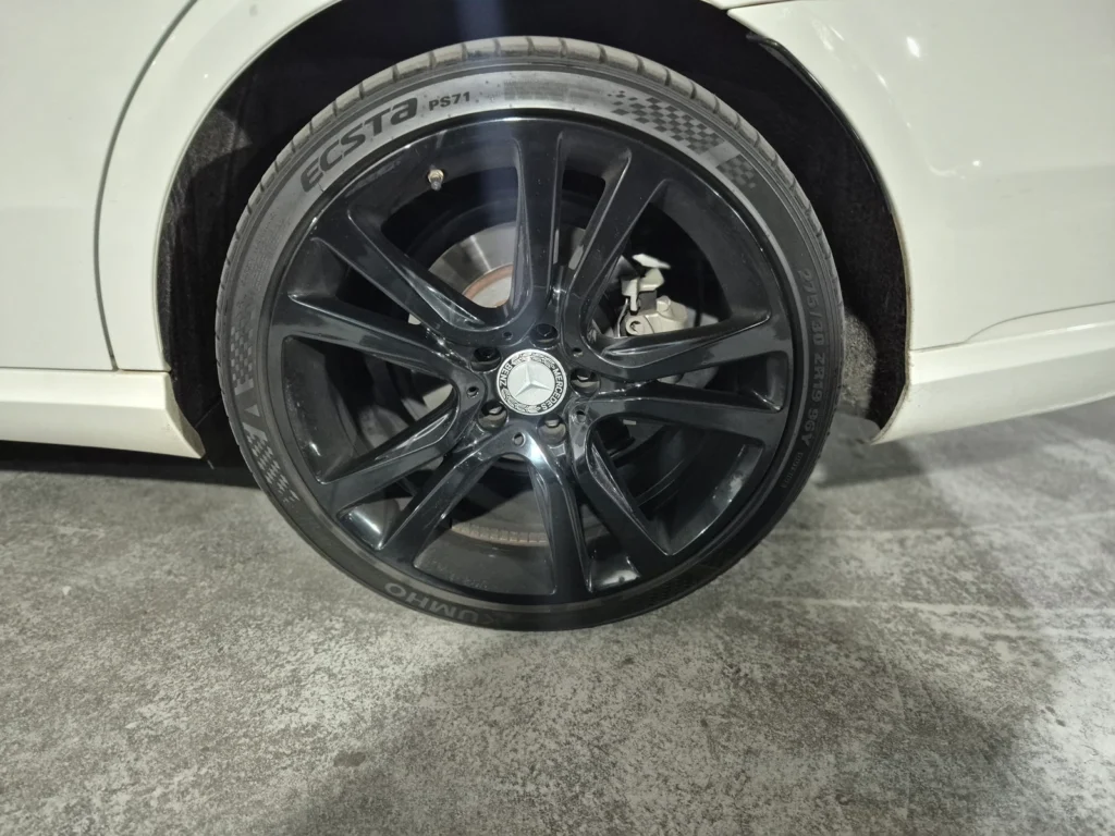 Benz E-Class W212 E220 BlueTEC Avantgarde Sport