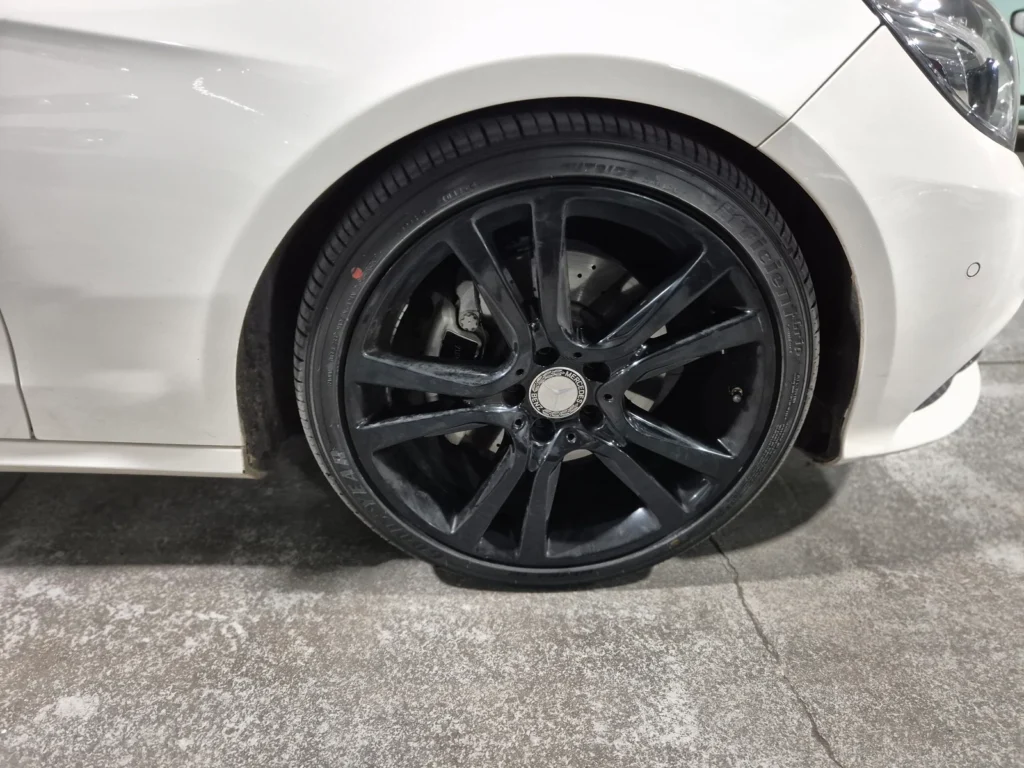 Benz E-Class W212 E220 BlueTEC Avantgarde Sport