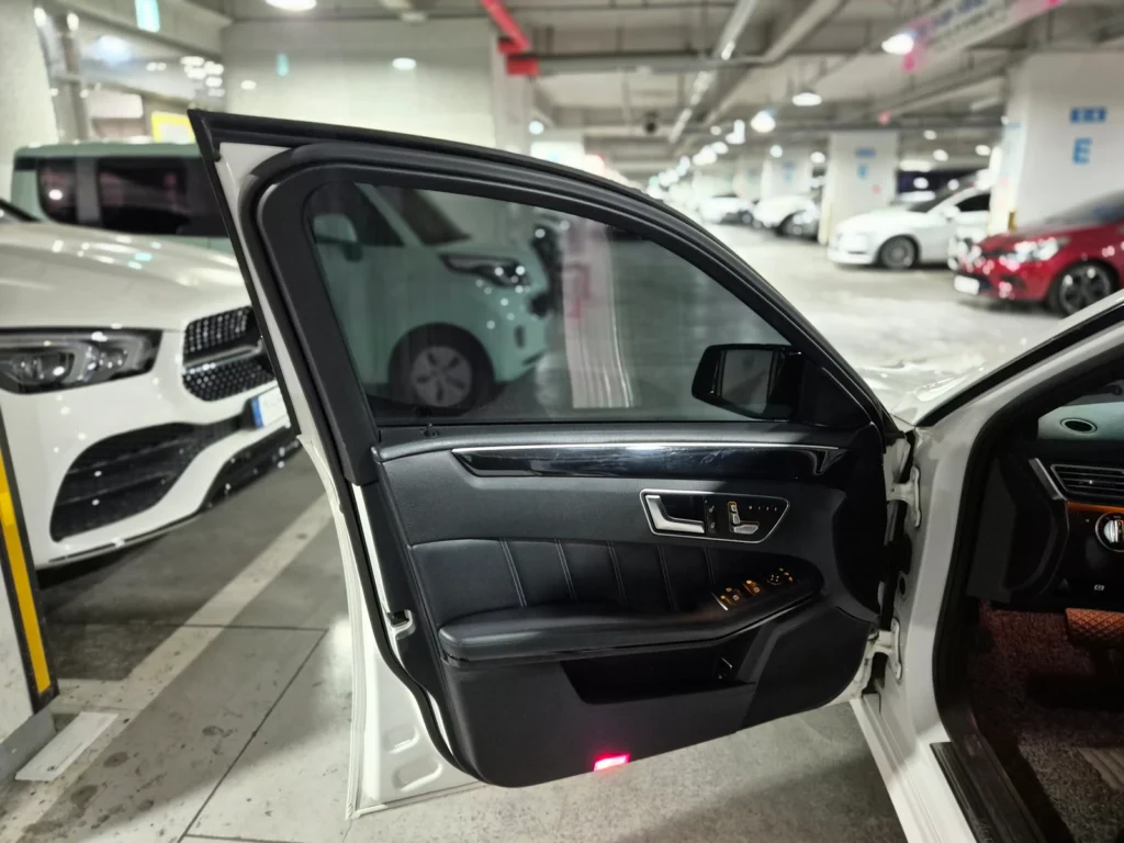 Benz E-Class W212 E220 BlueTEC Avantgarde Sport