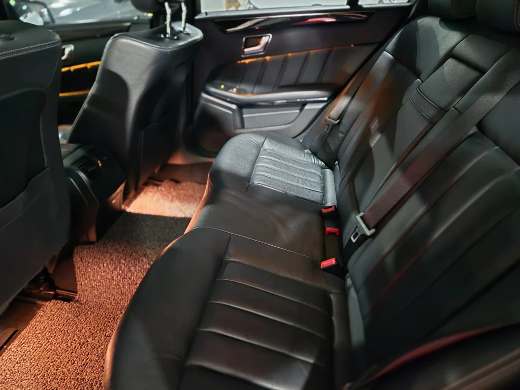 Benz E-Class W212 E220 BlueTEC Avantgarde Sport