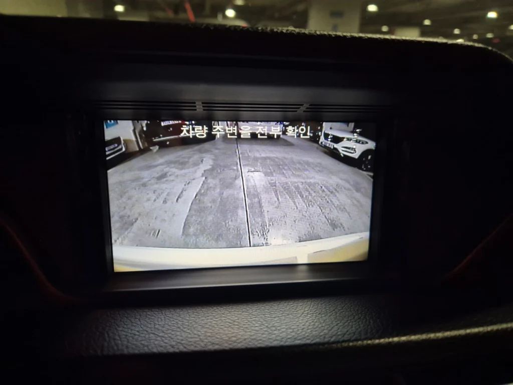 Benz E-Class W212 E220 BlueTEC Avantgarde Sport