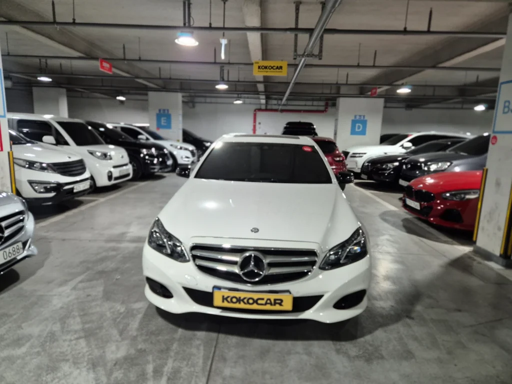 Benz E-Class W212 E220 BlueTEC Avantgarde Sport