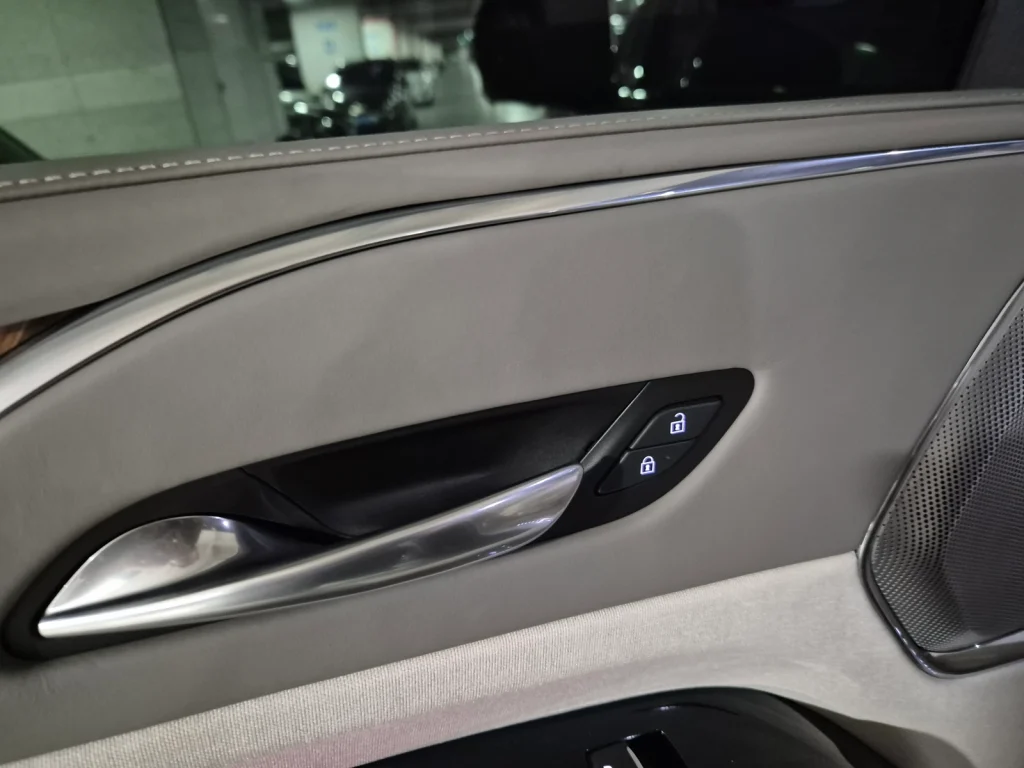 Cadillac Escalade 5th Gen 6.2