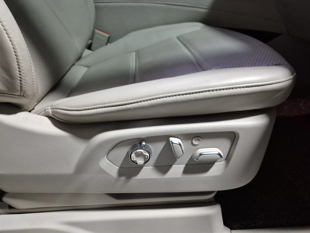 Cadillac Escalade 5th Gen 6.2