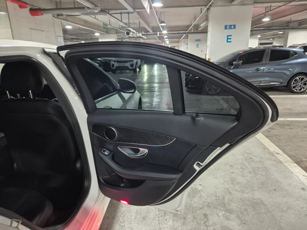 Benz C-Class W205 C250 d 4MATIC