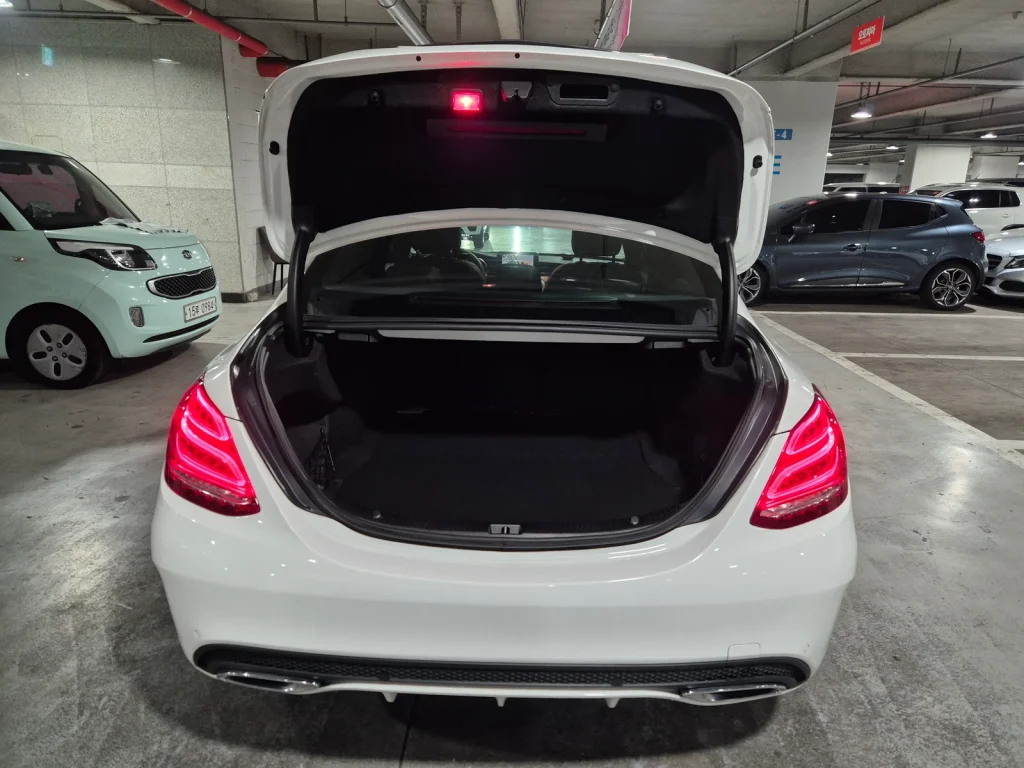 Benz C-Class W205 C250 d 4MATIC