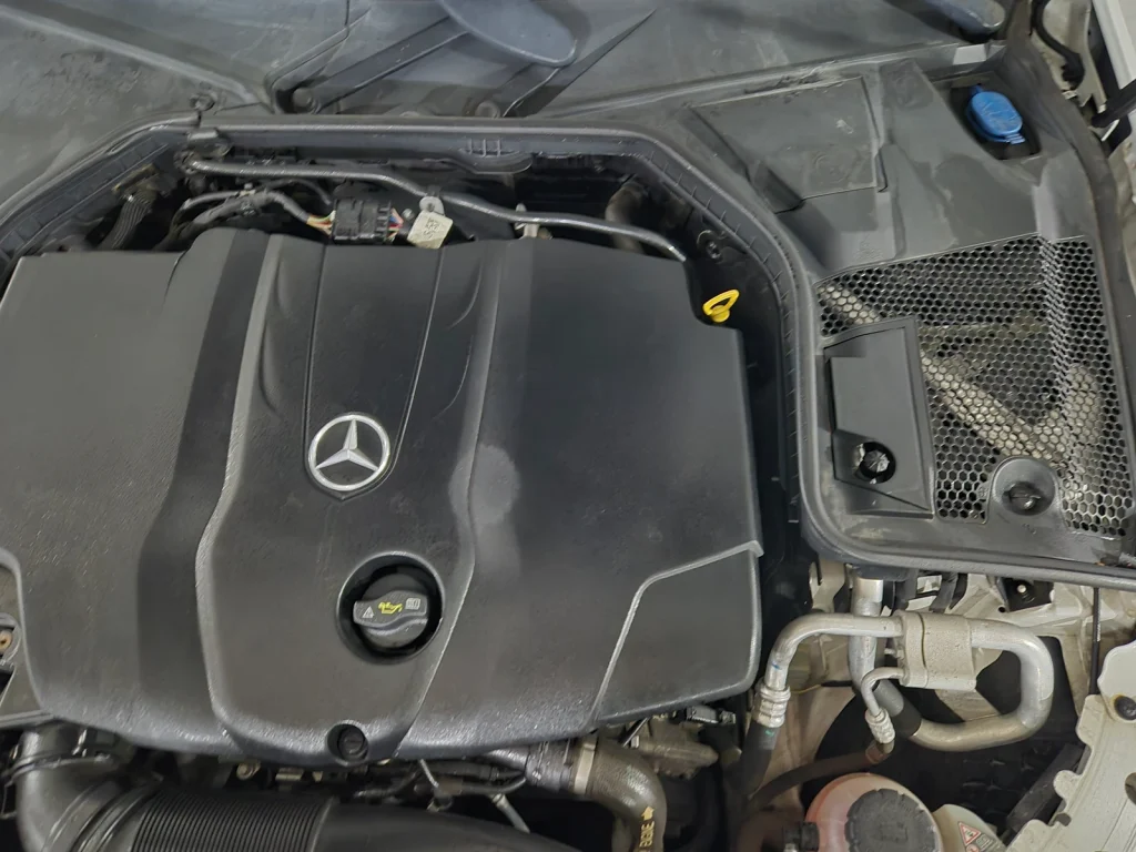 Benz C-Class W205 C250 d 4MATIC
