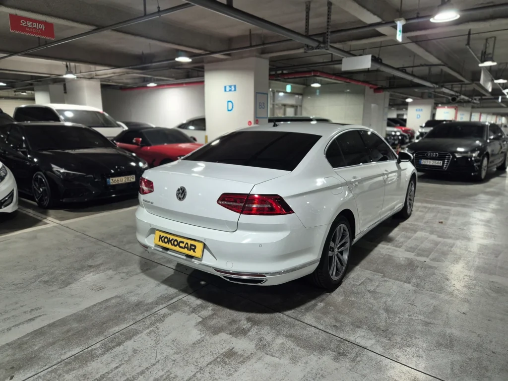 Volkswagen Passat GT (B8) 2.0 TDI Prestige