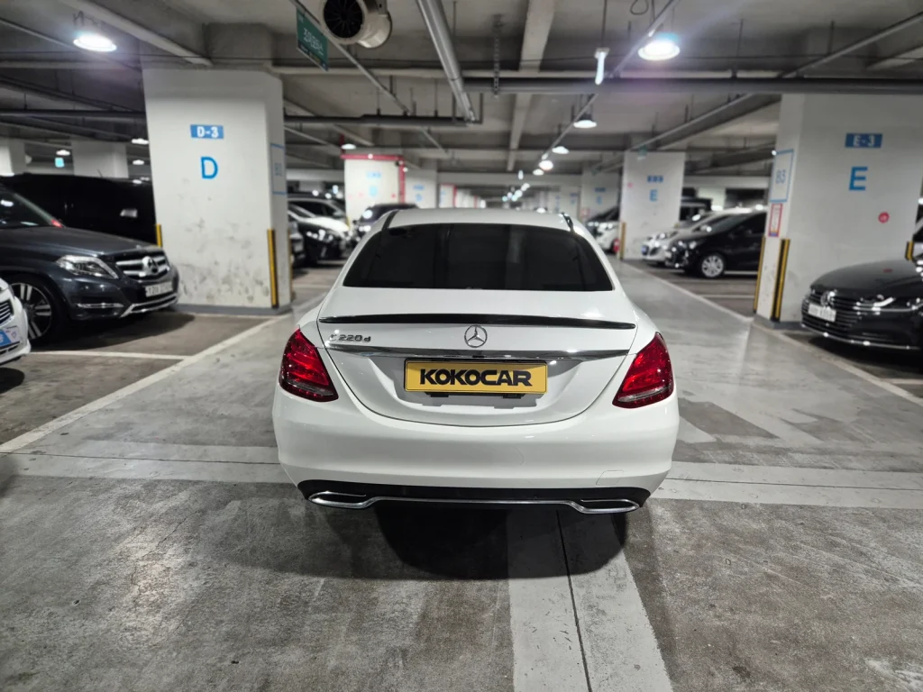 Benz C-Class W205 C220 d Avantgarde