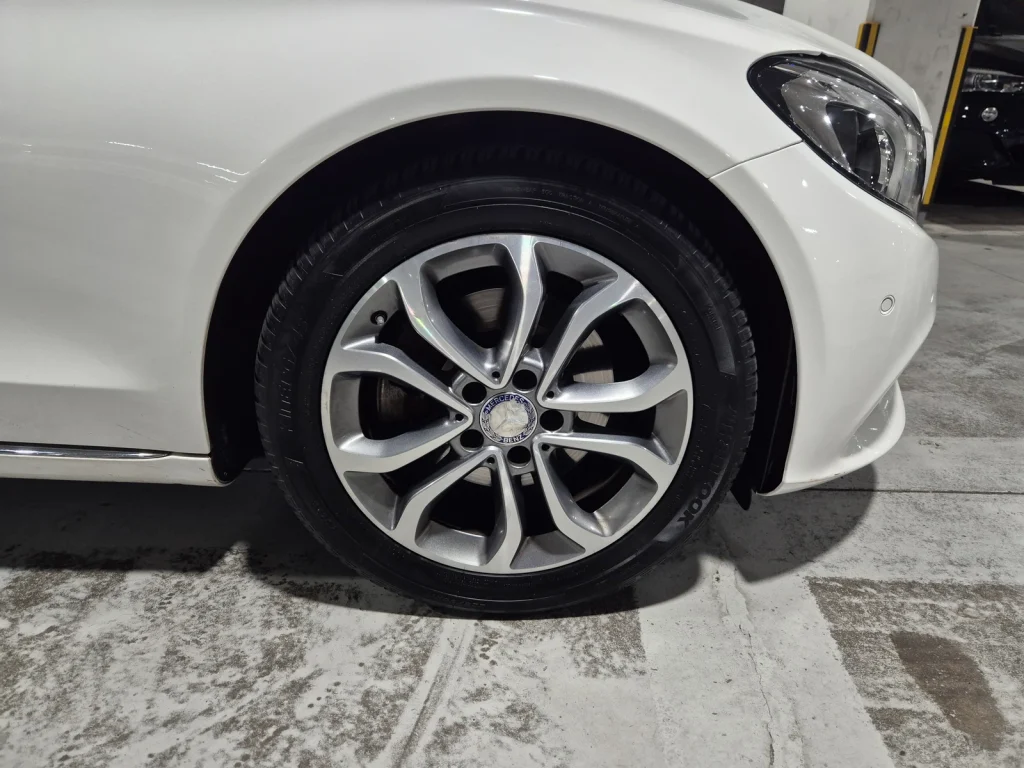 Benz C-Class W205 C220 d Avantgarde