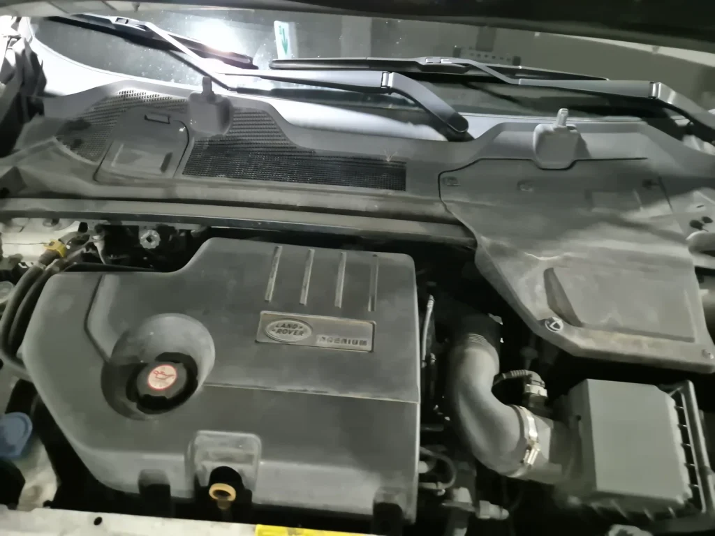 Land Rover Discovery Sport 2.0 TD4 HSE Luxury