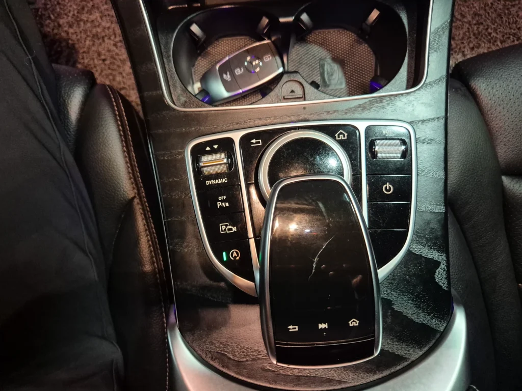 Benz C-Class W205 C220 d 4MATIC AMG Line