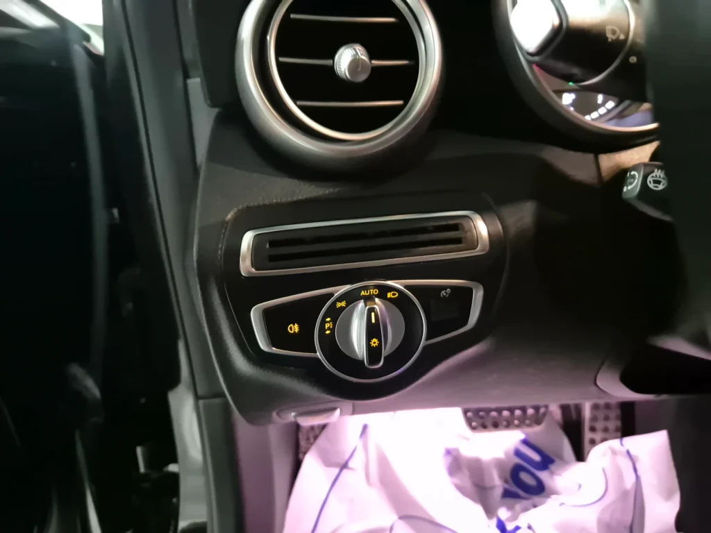 Benz C-Class W205 C220 d 4MATIC AMG Line