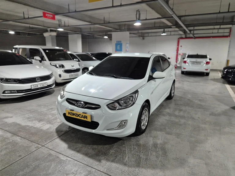Hyundai Accent (New) 1.4 VVT Luxury