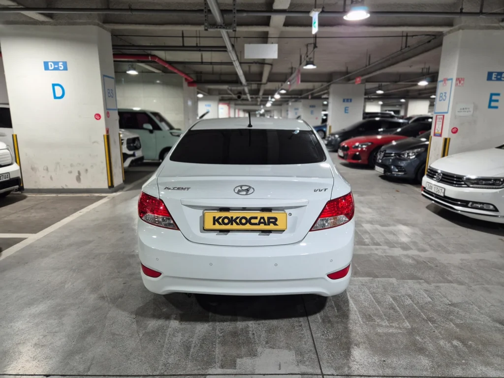 Hyundai Accent (New) 1.4 VVT Luxury