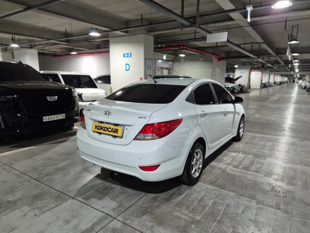 Hyundai Accent (New) 1.4 VVT Luxury