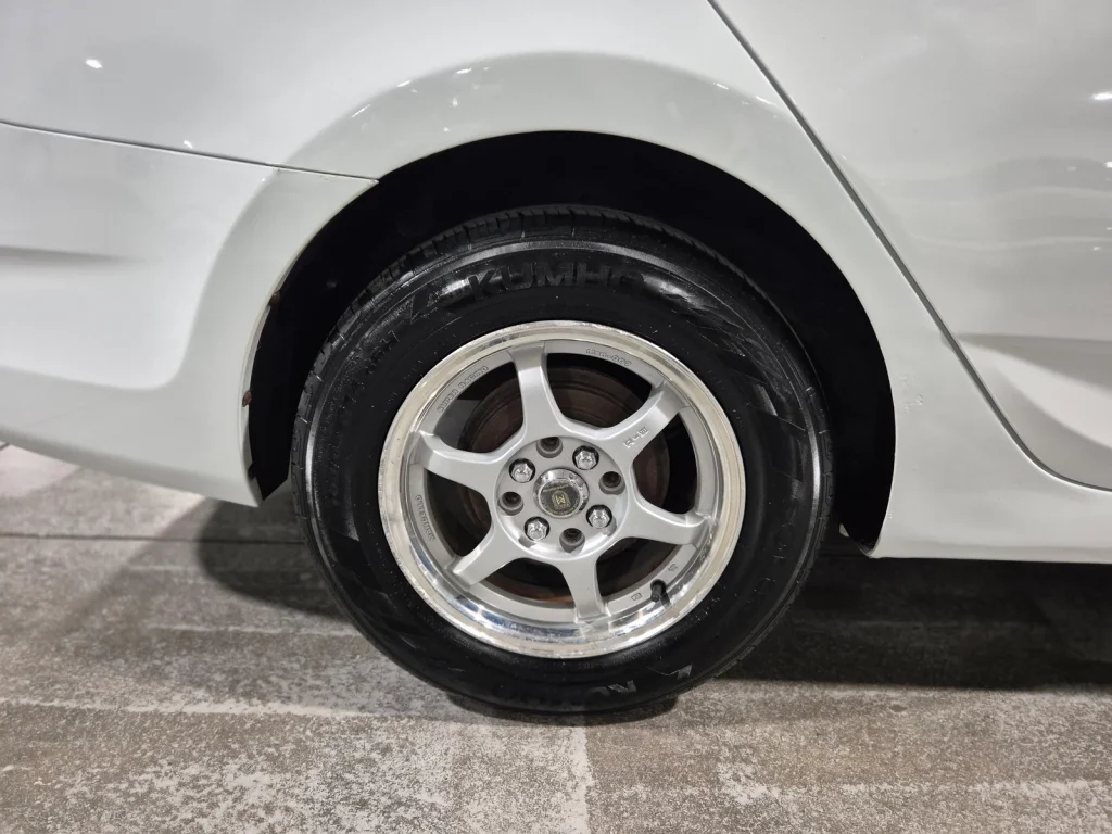 Hyundai Accent (New) 1.4 VVT Luxury