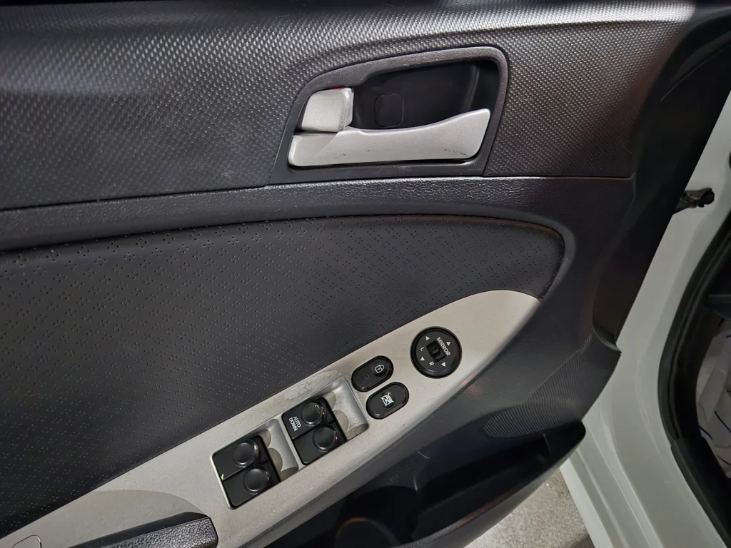Hyundai Accent (New) 1.4 VVT Luxury