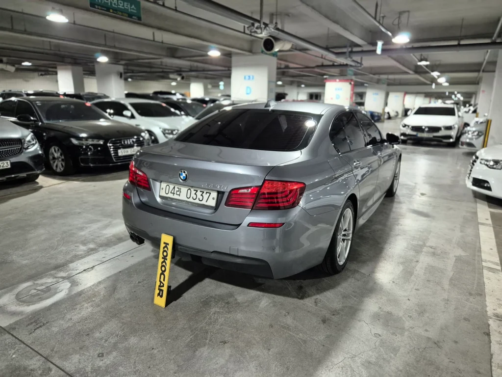 BMW 5 Series (F10) 528i Luxury Plus