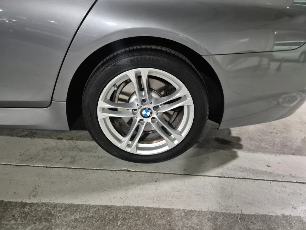 BMW 5 Series (F10) 528i Luxury Plus