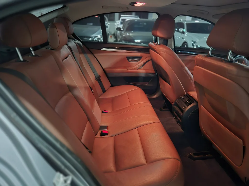 BMW 5 Series (F10) 528i Luxury Plus